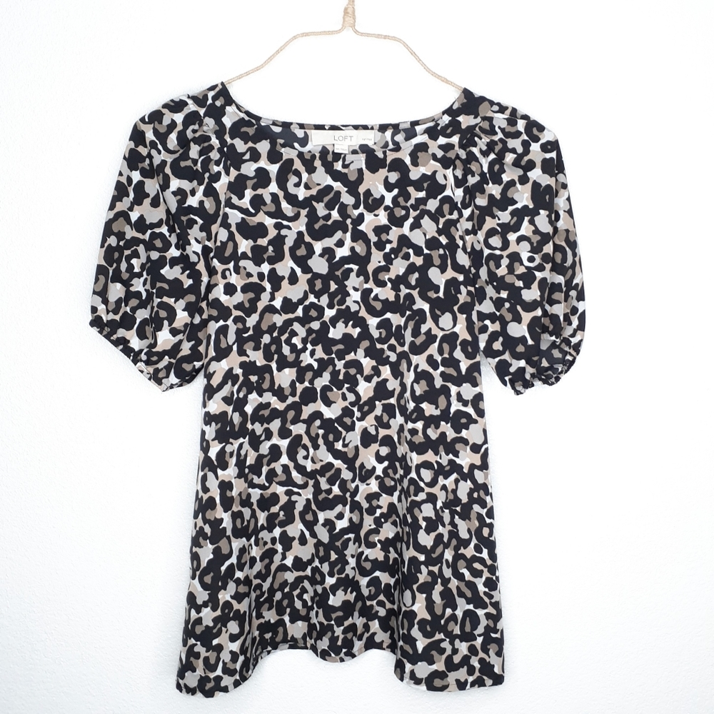 Ann Taylor Loft leopard print puff sleeve Blouse
